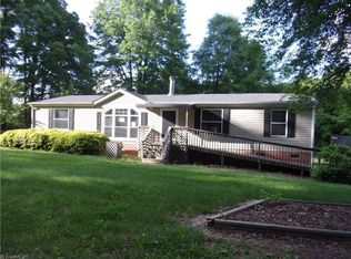 2420 Manley Trl, Burlington, NC 27217