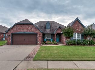 20344 E 48th St S, Broken Arrow, OK 74014