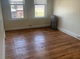 729 High St, Holyoke, MA 01040