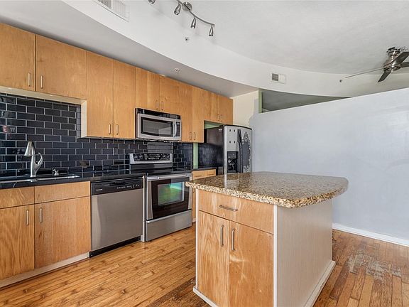 5th image of 155 S Court Ave #11074