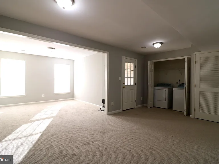 2581 Sutters Mill Dr — Photo 5