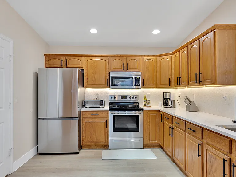 960 Lakewood Dr — Photo 20
