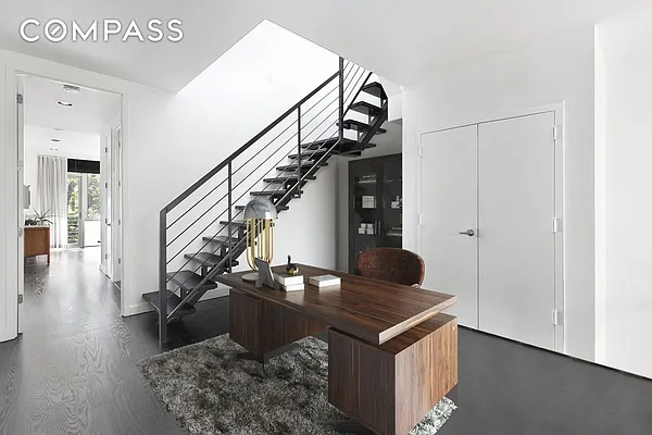 Sold by Compass | media 7