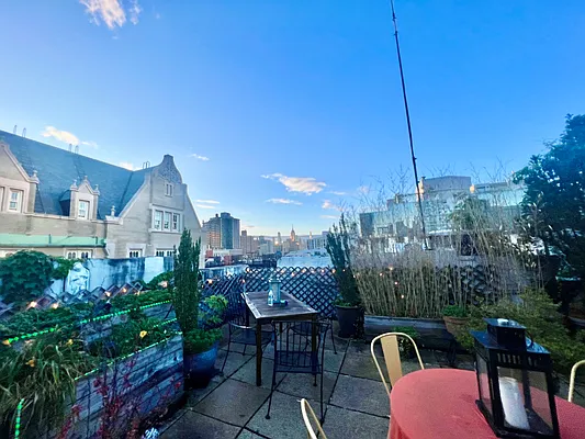 Rented by Corcoran | media 6