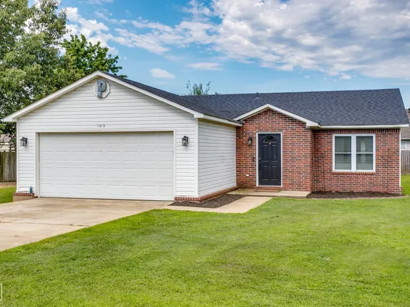 109 Vine St, Bono, AR 72416