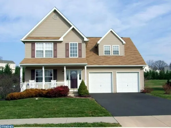 323 S Brookside Dr, Oxford, PA 19363