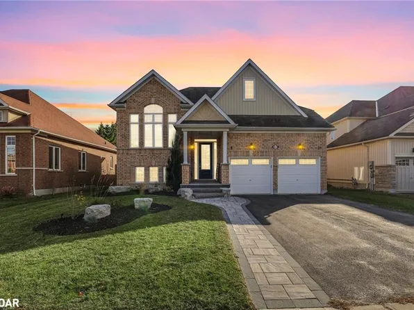 61 Collier Cres, Essa, ON L3W 0M6