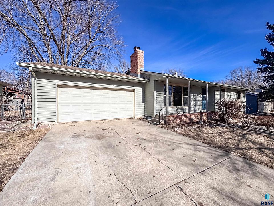 1st image of 5408 W 52nd St