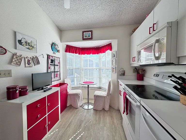 1216 Spoonbill Landings Cir — Photo 6