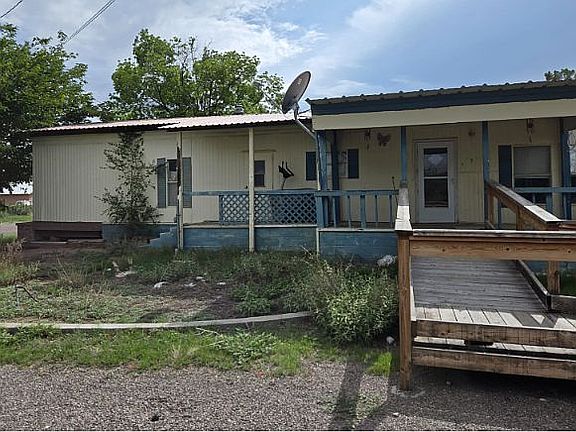 2nd image of 203 E 1st St