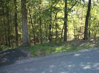Lake Dr, Nesquehoning, PA 18240