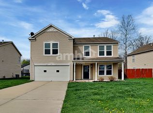 524 Bridgewater Dr, Greenfield, IN
