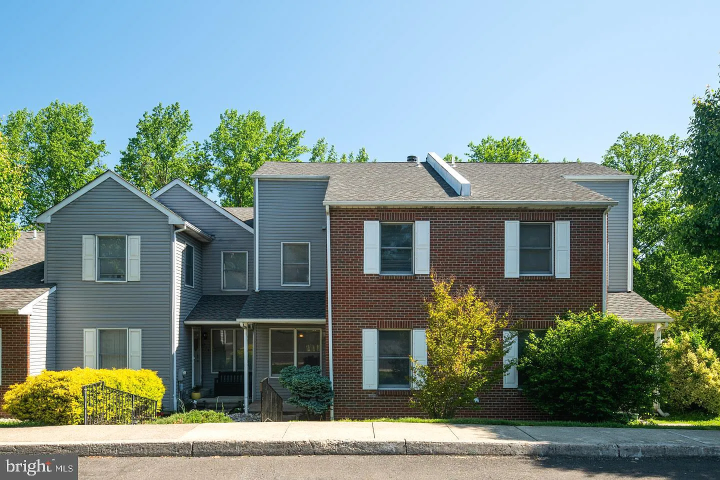 515 Colgate Ct photo 1