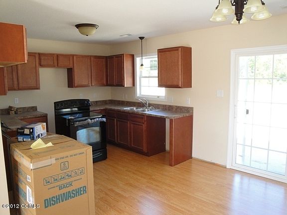 2nd image of 407 Elisa Lane S