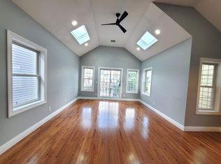 84 Andrew St, Bayonne, NJ 07002