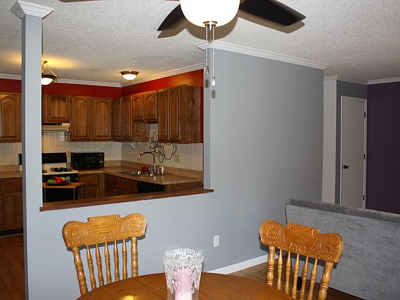 2nd image of 3606 Candlewyck Club Dr APT C