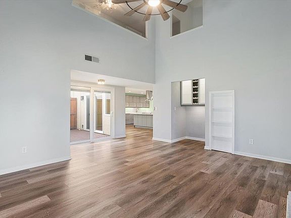 2nd image of 4826 Garden Homes Pl