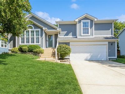 7426 W 152nd St, Overland Park, KS, 66223