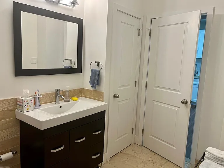 2001 Spring Garden St #206 — Photo 14