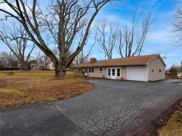 2800 E 73rd Ave, Merrillville, IN 46410