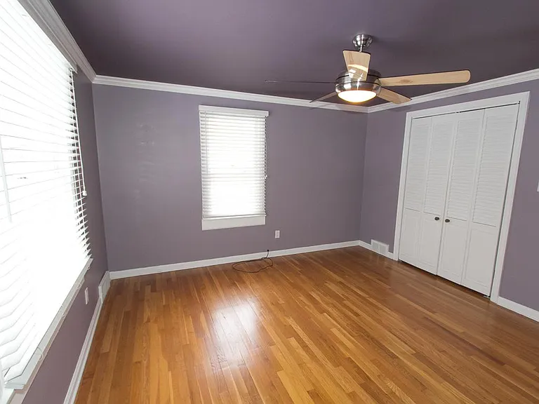 1433 Henrietta St — Photo 14