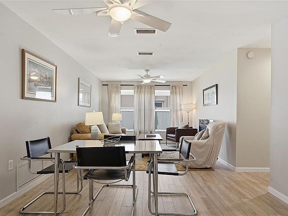 4th image of 1634 Dale Cir N