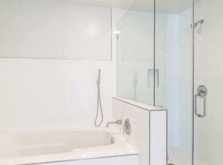 5338 Cartwright Ave #203, North Hollywood, CA 91601