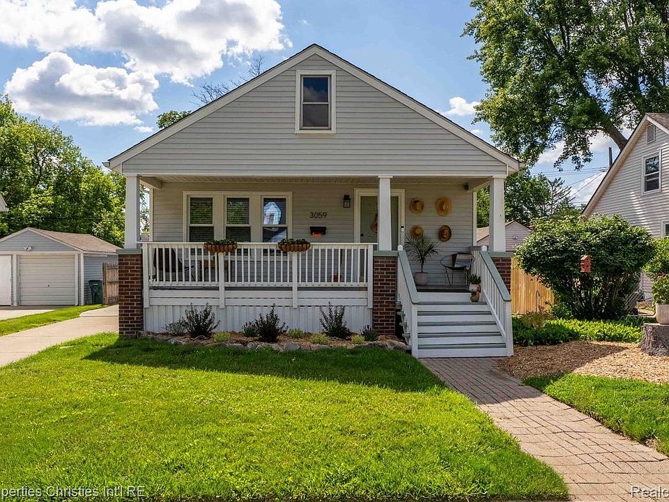 1st image of 3059 Griffith Ave