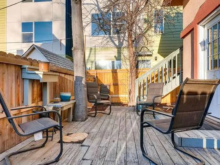 2443 N Clay St — Photo 30