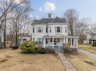 19 Spruce St, Braintree, MA 02184