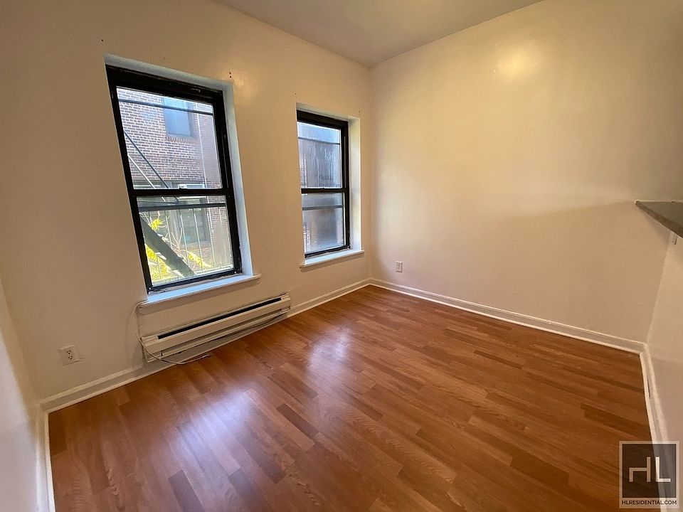 1st image of 40 Mulberry St #4R