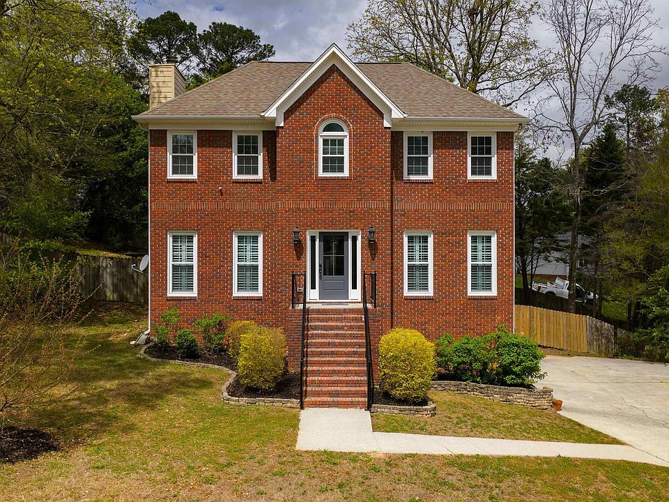 1st image of 6040 Woodvale Rd