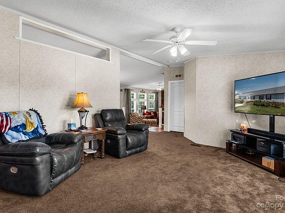 4th image of 2192 Quarter Crest Dr
