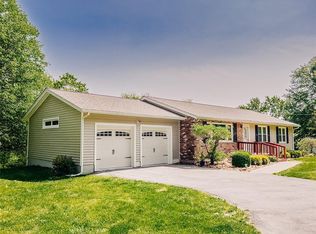 14 Bethlehem Rd, New Windsor, NY 12553