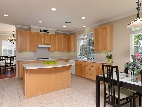 5th image of 10439 Avenida Magnifica