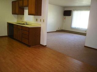 4308 E 18th St APT 215, Sioux Falls, SD 57103