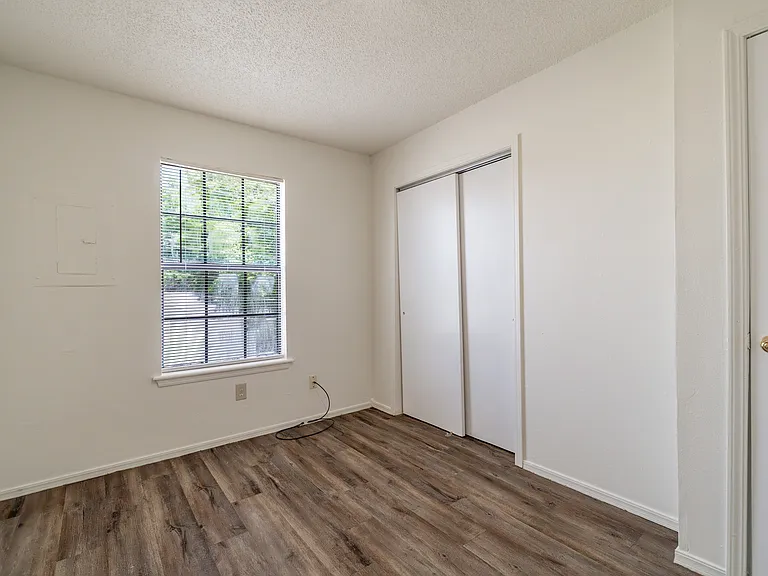Baldwin Apartments — Photo 10