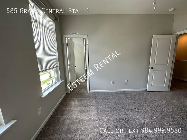 585 Grand Central Sta #1 — Photo 28