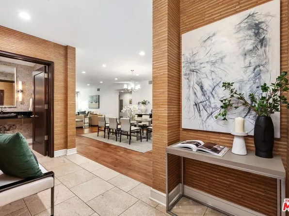 447 N Doheny Dr APT 102, Beverly Hills, CA 90210