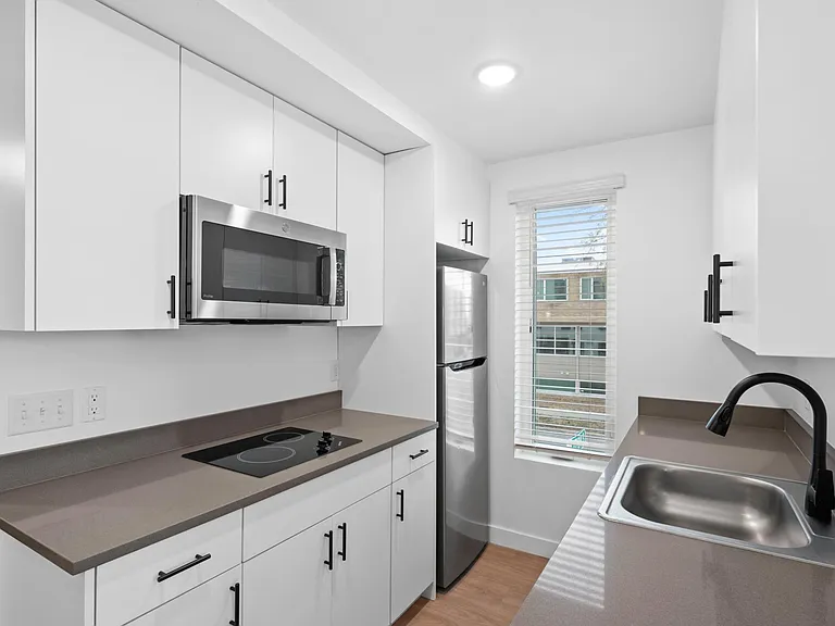 1709 S Major St #B — Photo 2