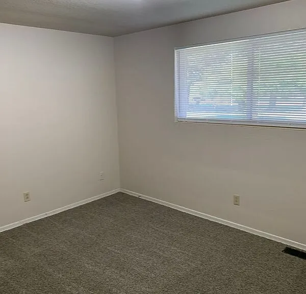 624 W Yakima St #103 — Photo 5