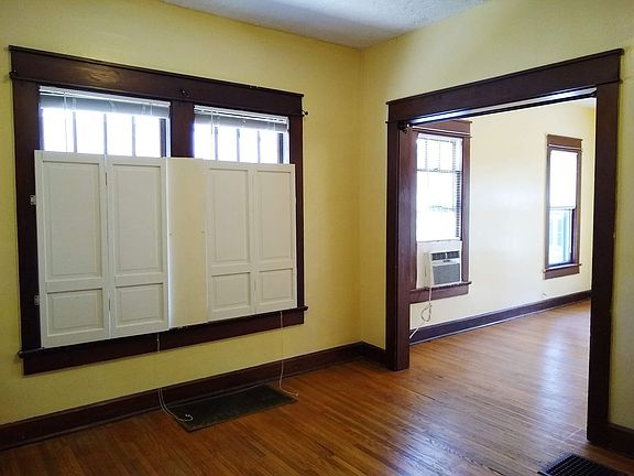 5th image of 211 N Grant St #B