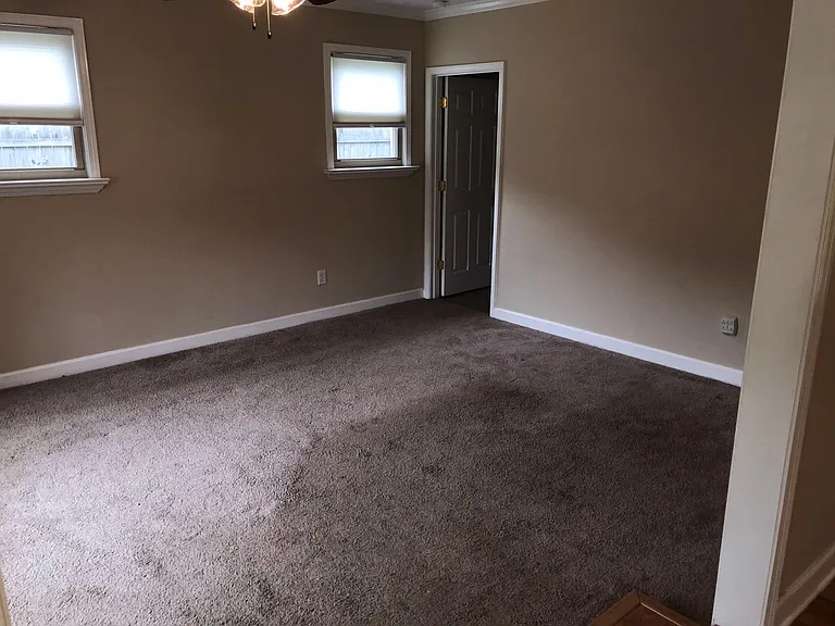 1203 Hales Ct — Photo 14