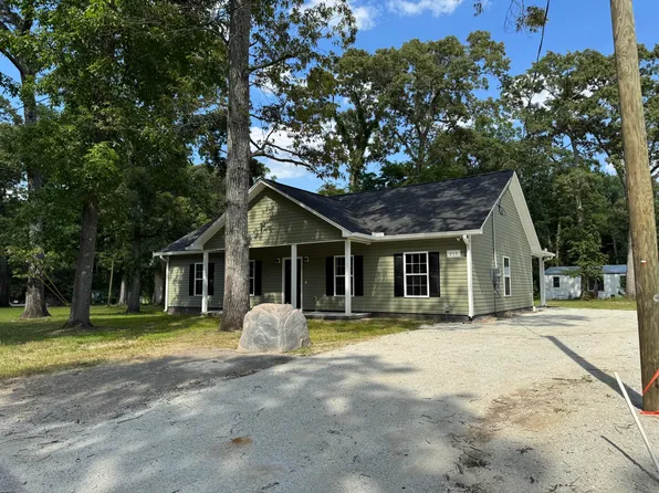 217 Middleton St, Eutawville, SC 29048