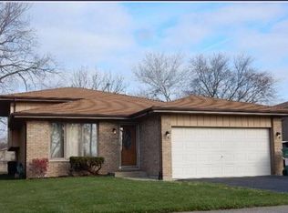 908 E 151st Pl, Phoenix, IL 60426