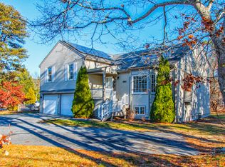 488 Upper County Rd, South Dennis, MA 02660