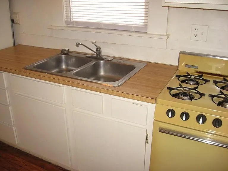 2520 Hopkins St #K — Photo 4