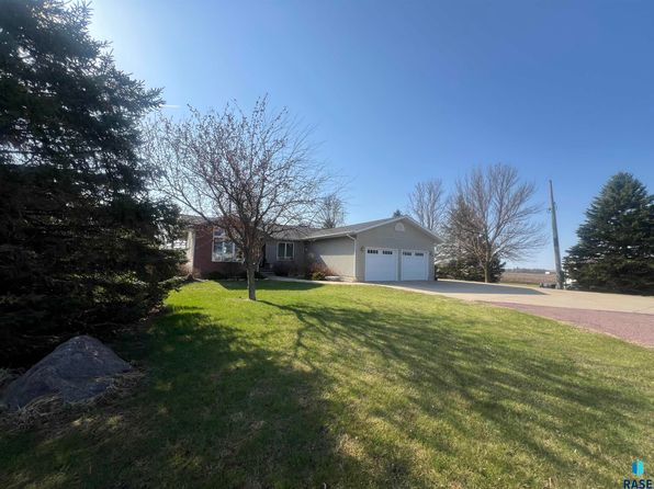 12091 110th St, Edgerton, MN 56128