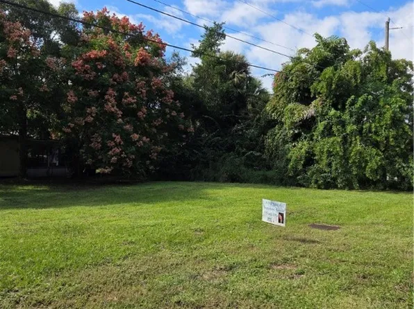 2676 11th Ave, Vero Beach, FL 32960