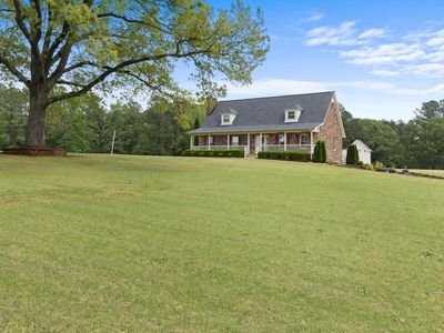 3960 County Road 33, Killen, AL, 35645